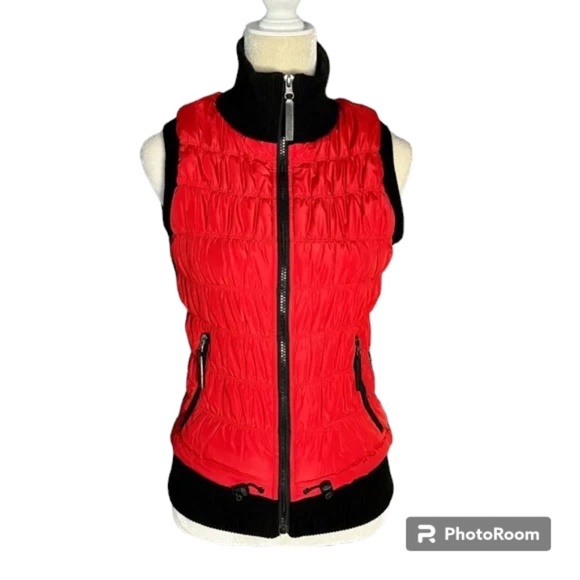 Calvin Klein Performance Puffer Vest Red Size Small - Picture 1 of 4